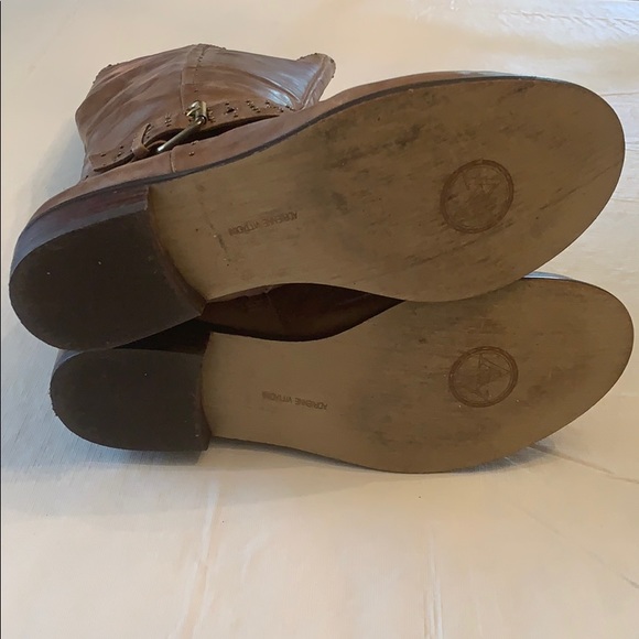 Adrienne Vittadina Boots. Size 8 1/2M Boots - Picture 10 of 12